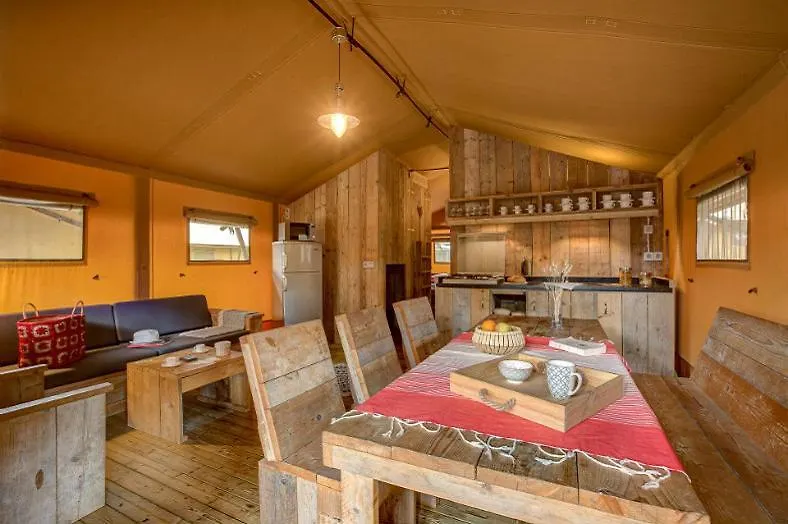 Hotel Campo dei Fiori Vada Glamping